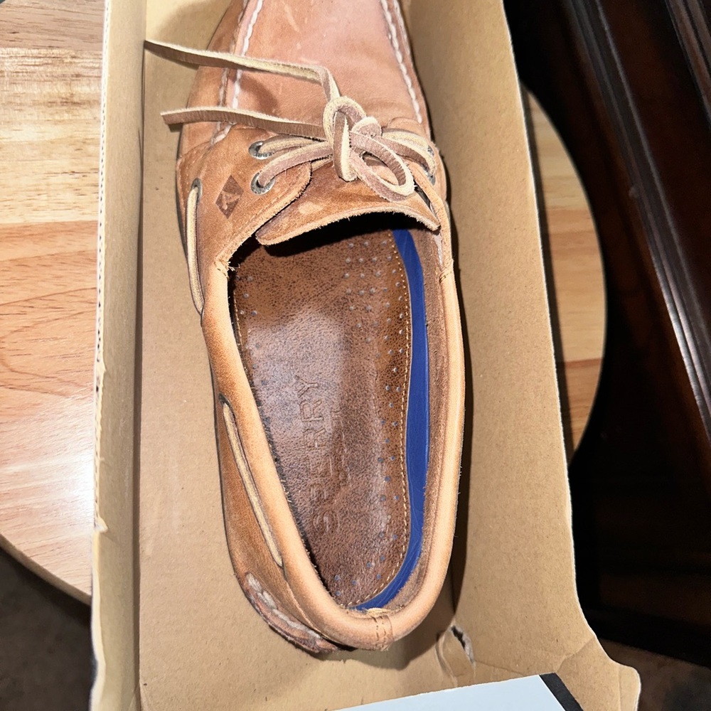 Sperry Tan Men's Boat Shoes